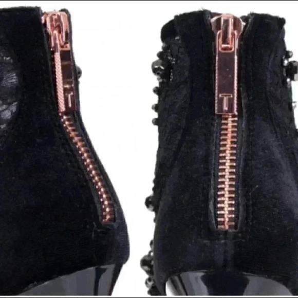 Ted Baker Rowene boots black floral tuxedo booties - Picture 5 of 9